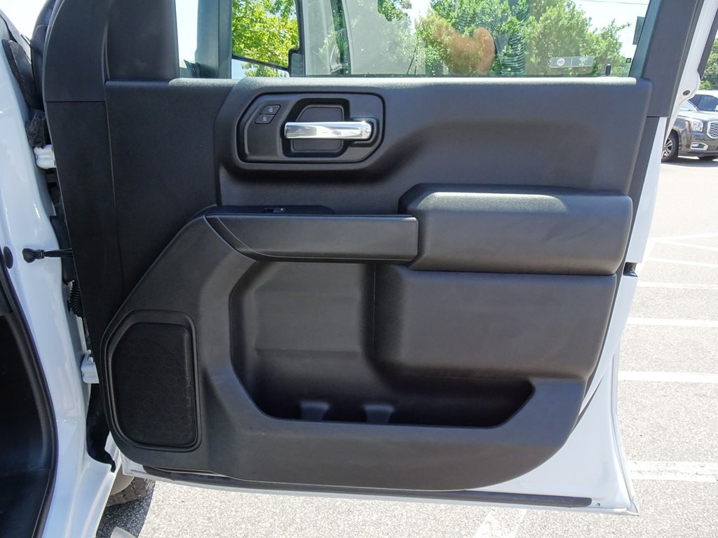 2023 GMC Sierra Image 16
