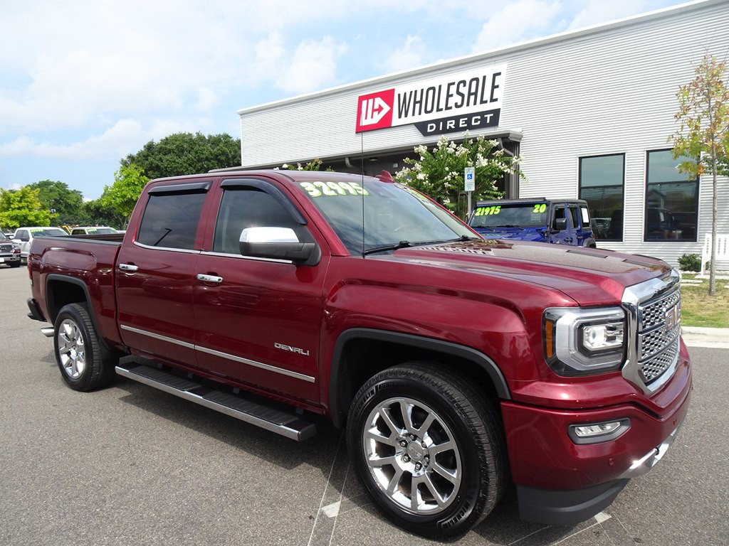 2017 GMC Sierra Image 1