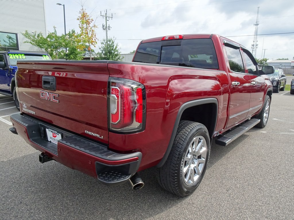 2017 GMC Sierra Image 3