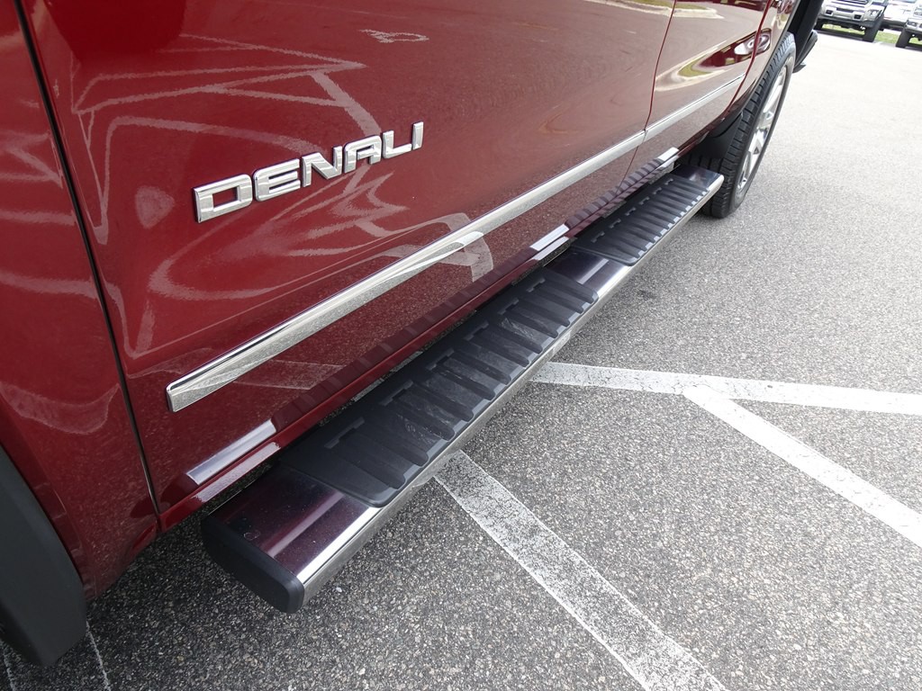 2017 GMC Sierra Image 40