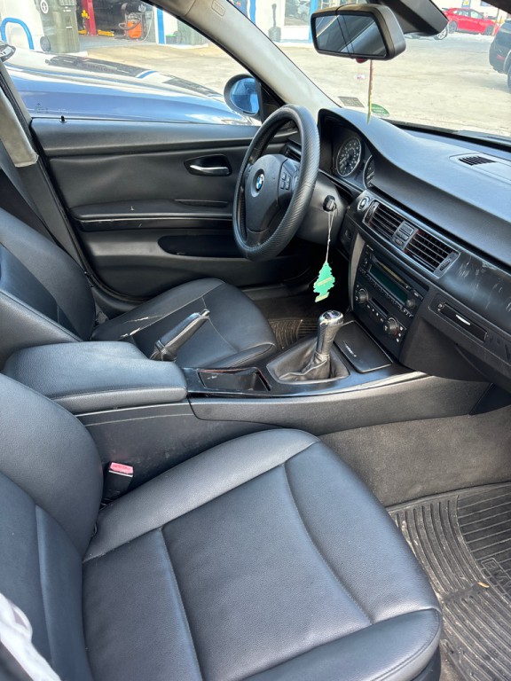 2006 BMW 3 Series Image 3