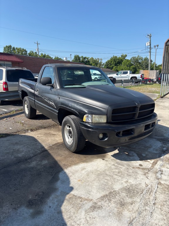 2000 Dodge Ram 1500 Image 2