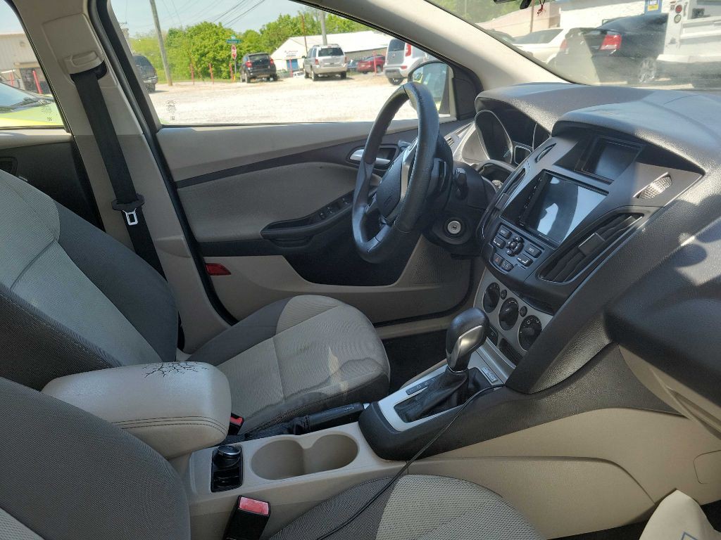 2013 Ford Focus Image 1