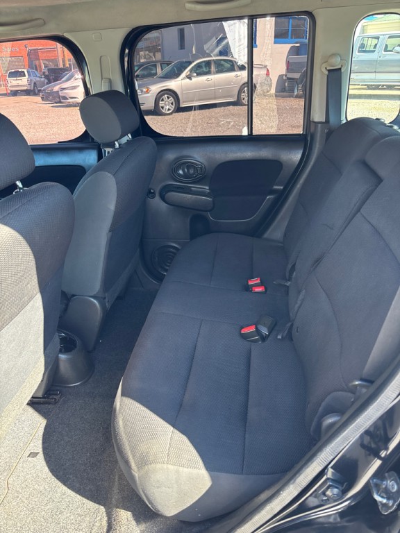 2011 Nissan Cube Image 6