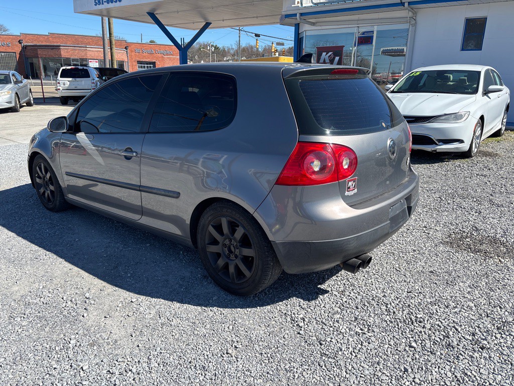 2007 Volkswagen Rabbit Image 4