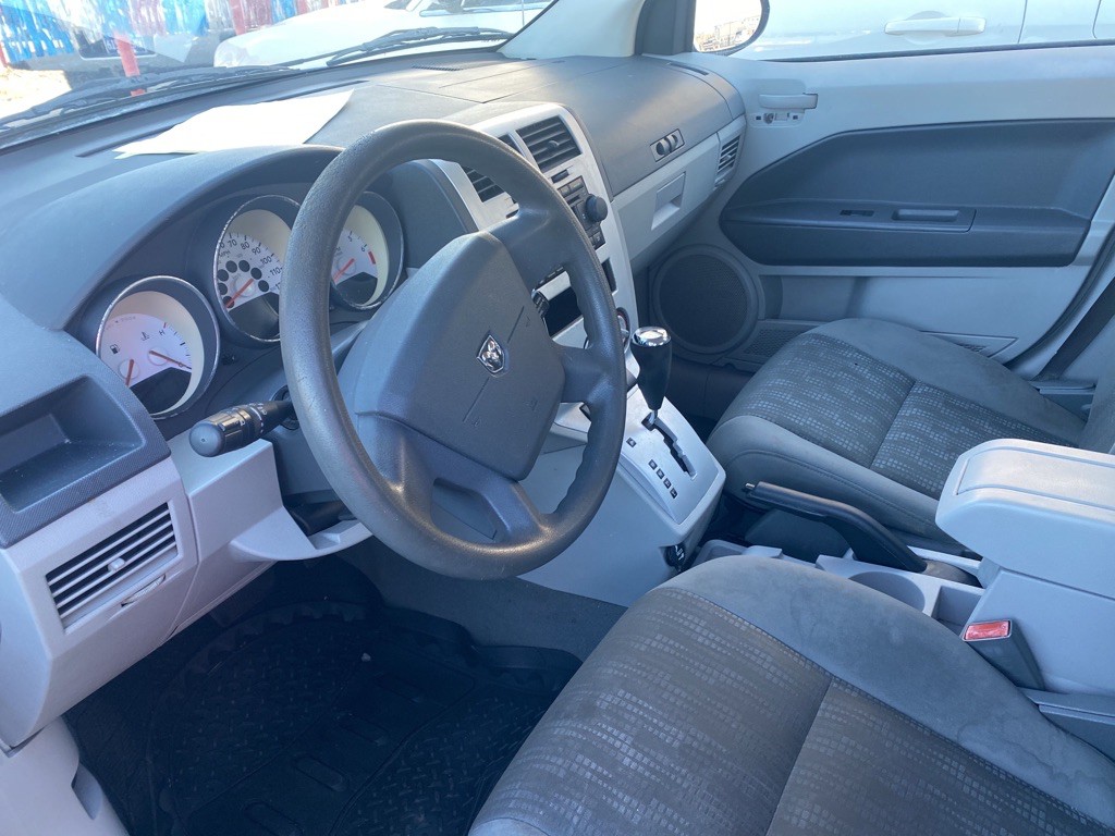2007 Dodge Caliber Image 4
