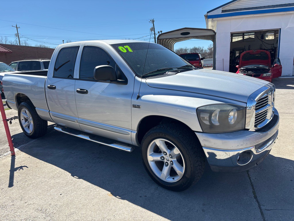 2007 Dodge Ram 1500 Image 4