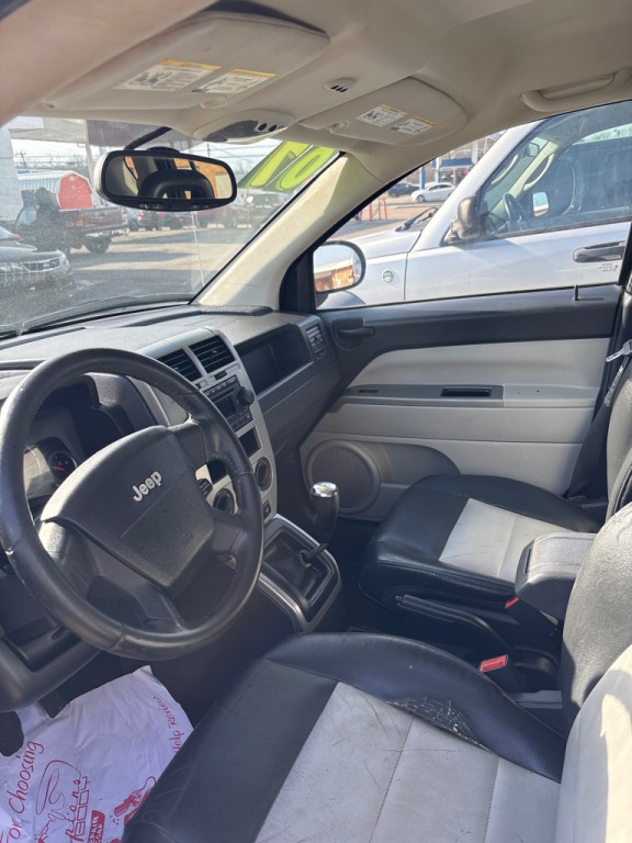 2007 Jeep Compass Image 3