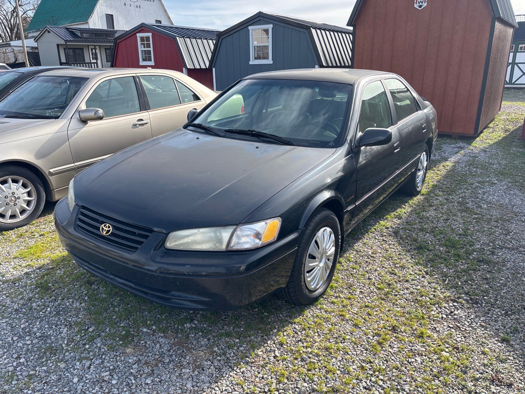 1998 Toyota Camry Image 2