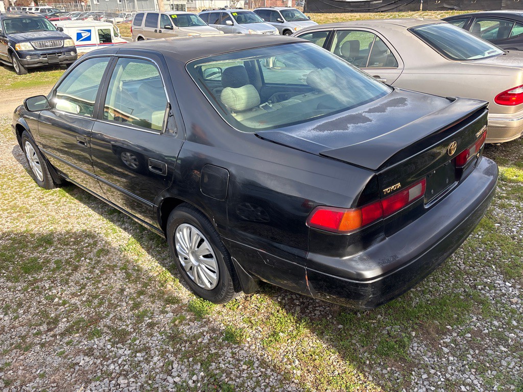 1998 Toyota Camry Image 5
