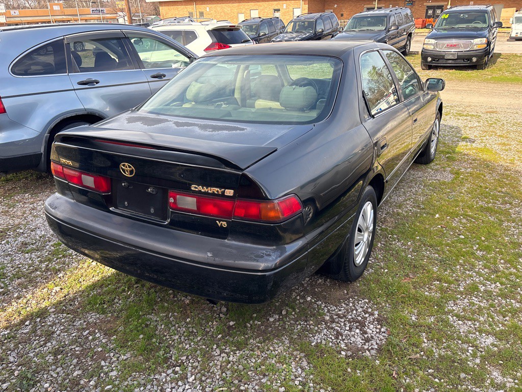 1998 Toyota Camry Image 6