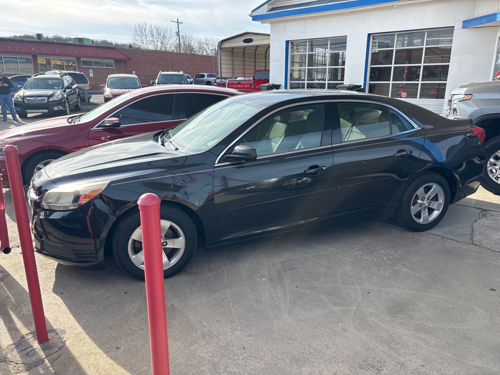 2014 Chevrolet Malibu Image 1