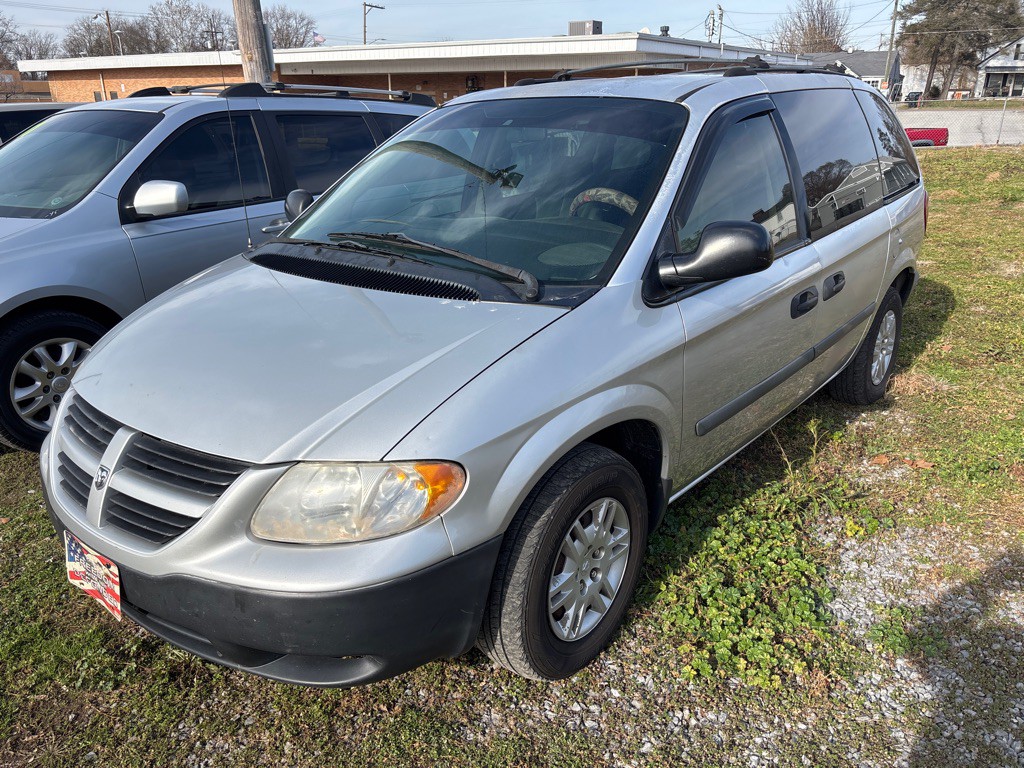 2005 Dodge Ram Van Image 1