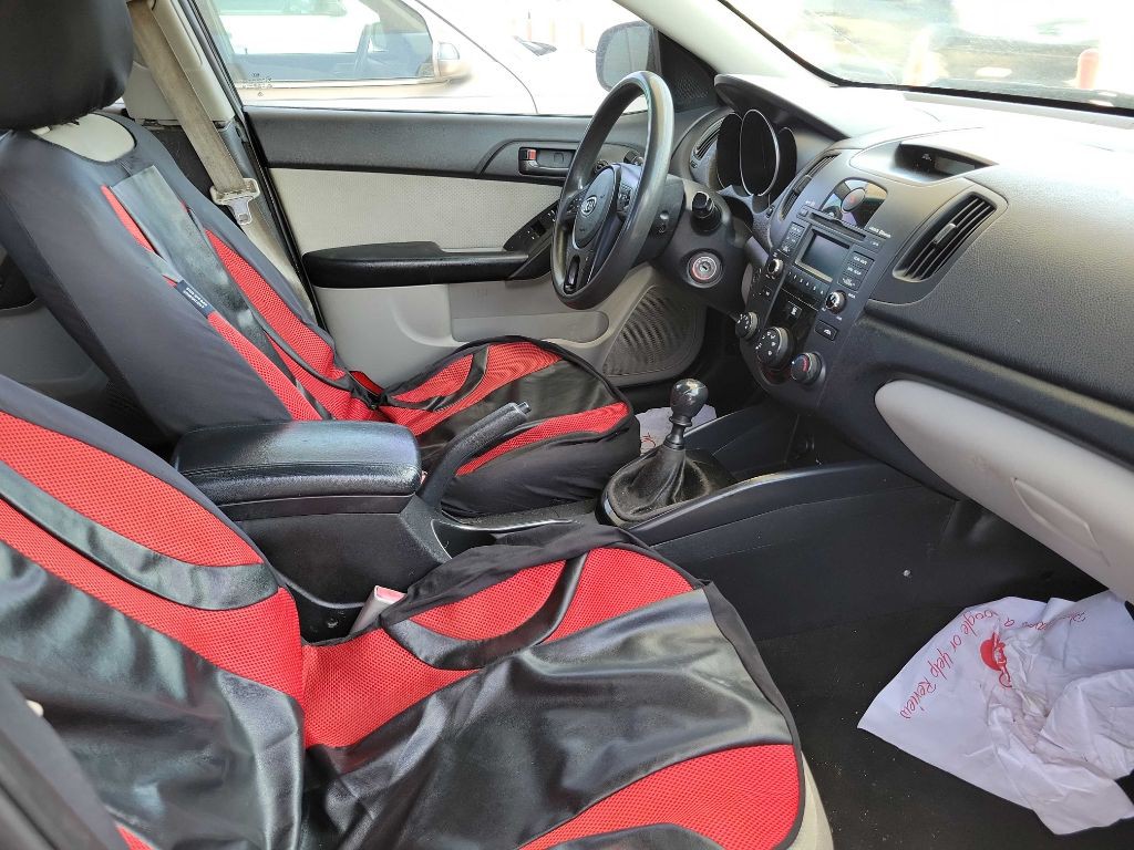 2011 Kia Forte Image 6