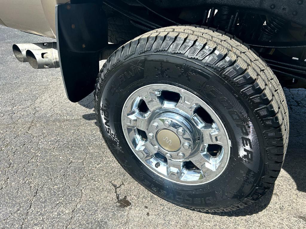2012 Ford F-350 Image 32