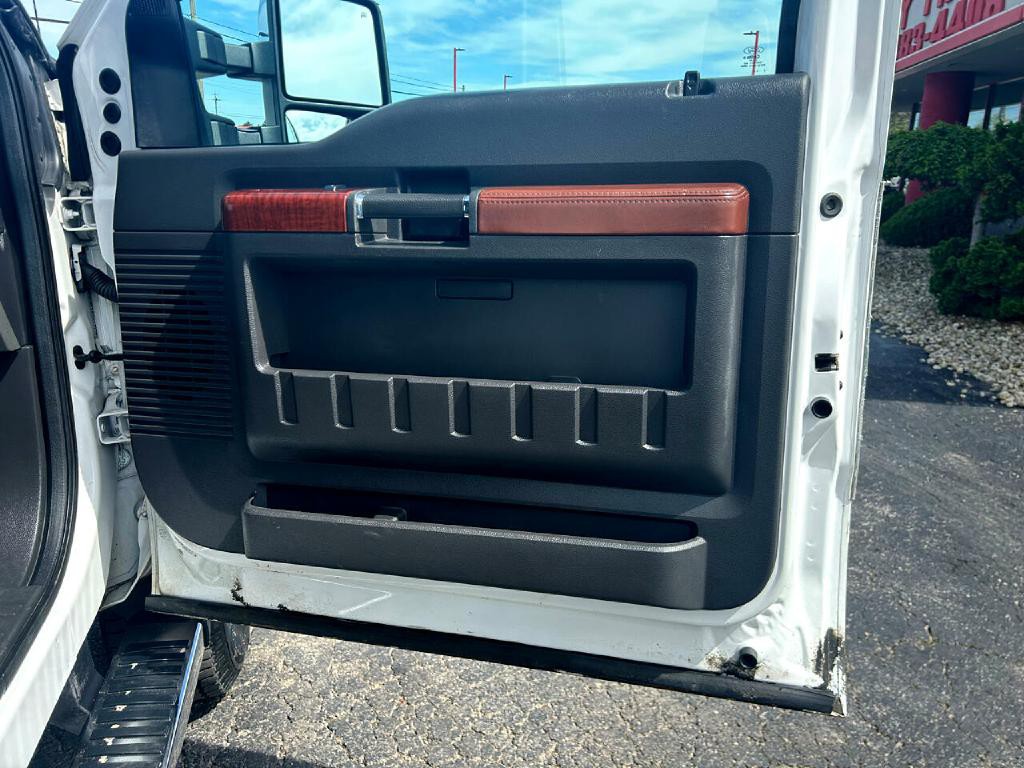 2012 Ford F-350 Image 38