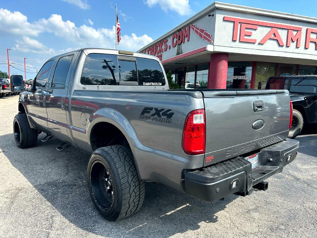 2010 Ford F-250 Image 3