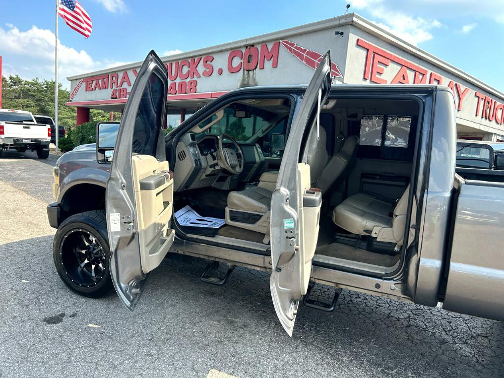 2010 Ford F-250 Image 12
