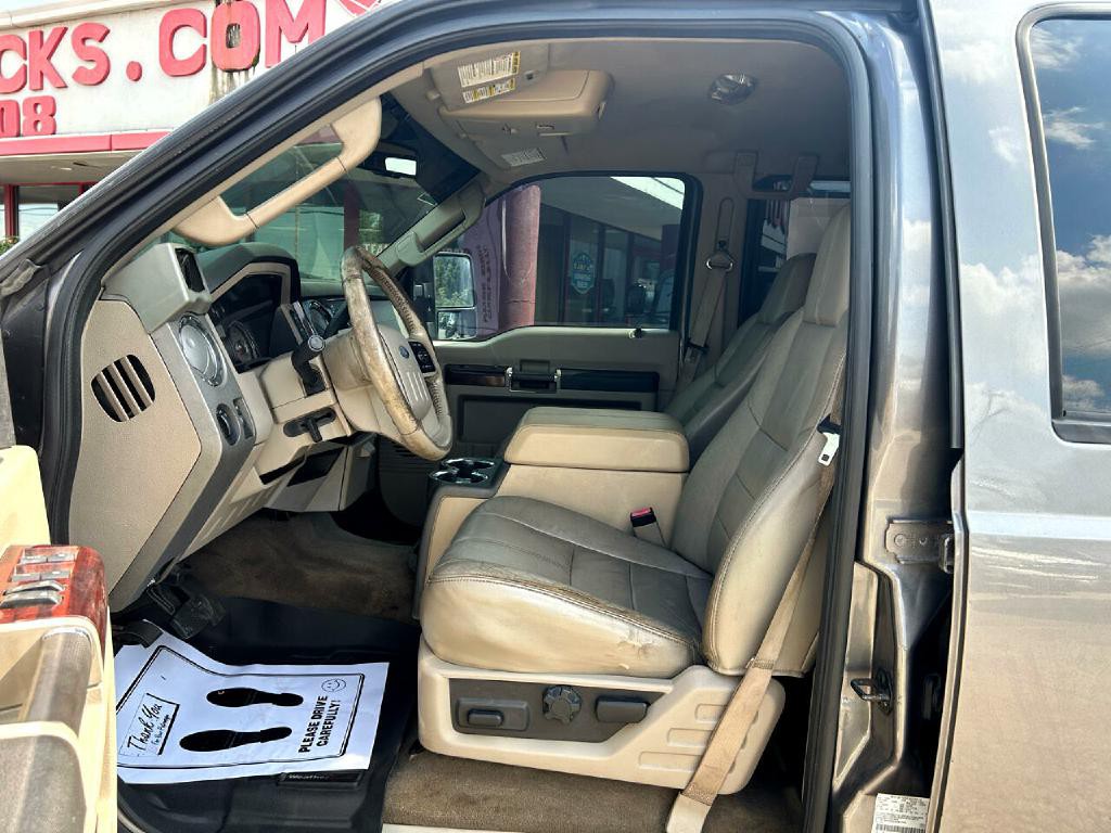 2010 Ford F-250 Image 19