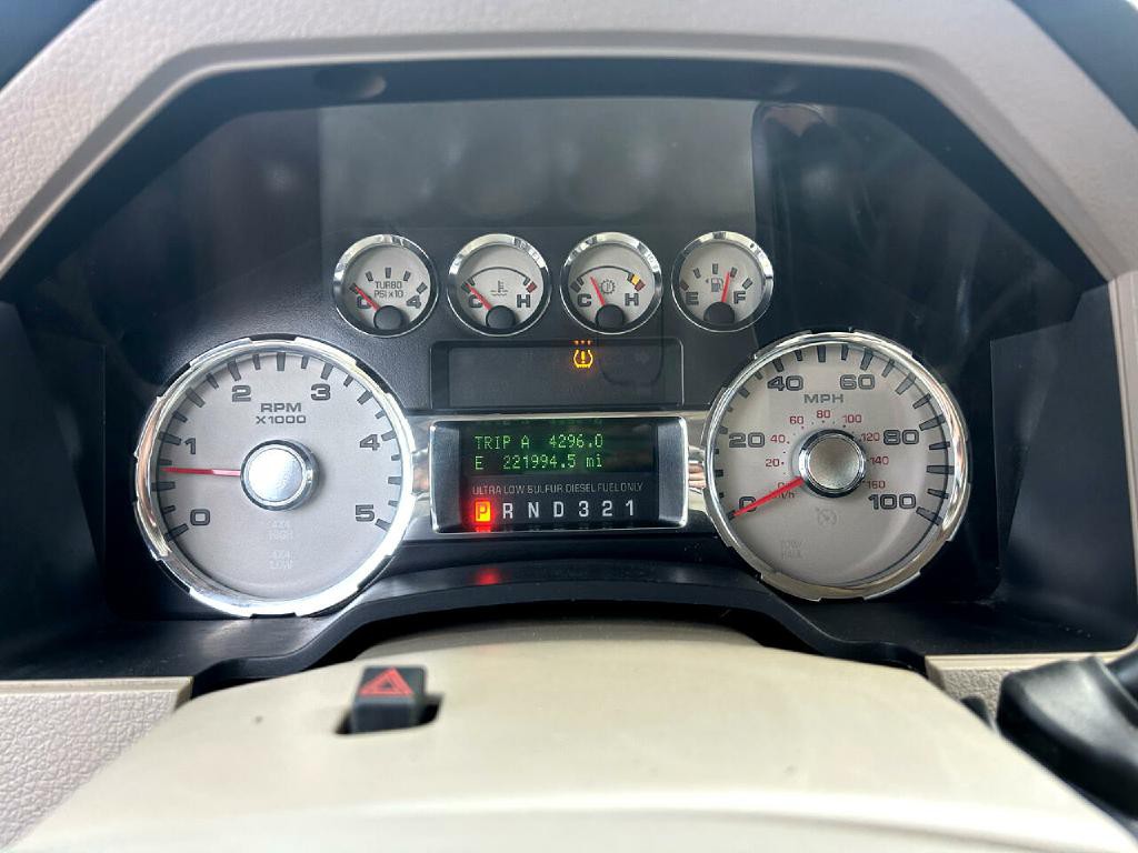 2010 Ford F-250 Image 24