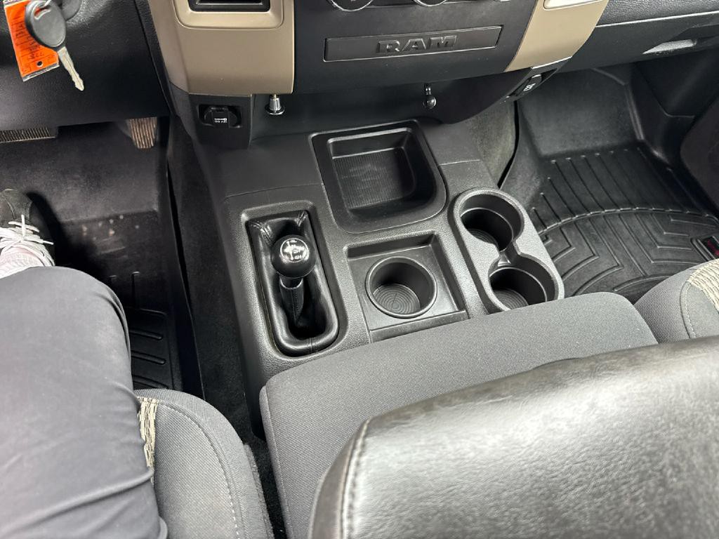 2012 RAM 3500 Image 25