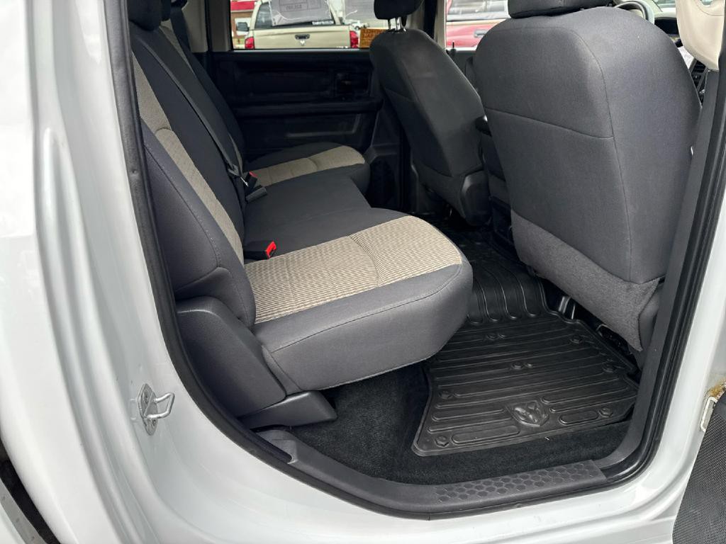 2012 RAM 3500 Image 35