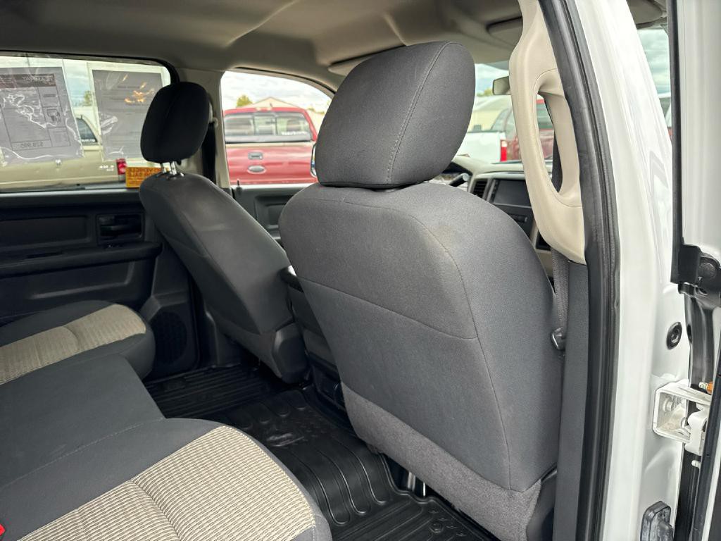 2012 RAM 3500 Image 36