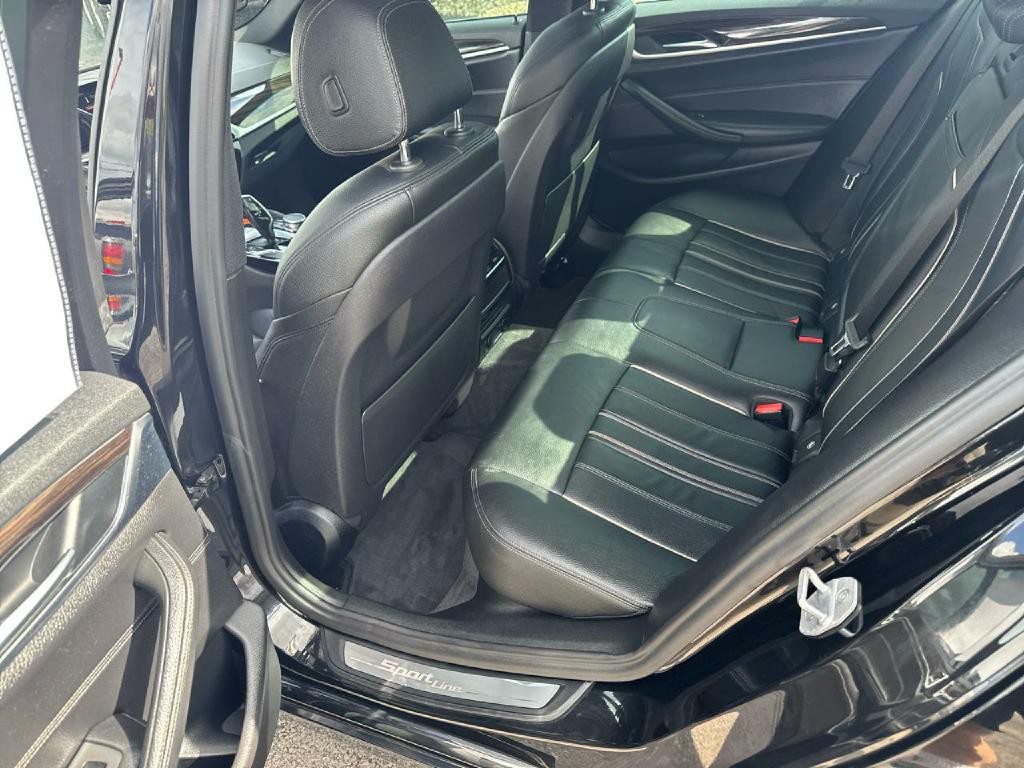 2018 BMW 5 Series Image 13