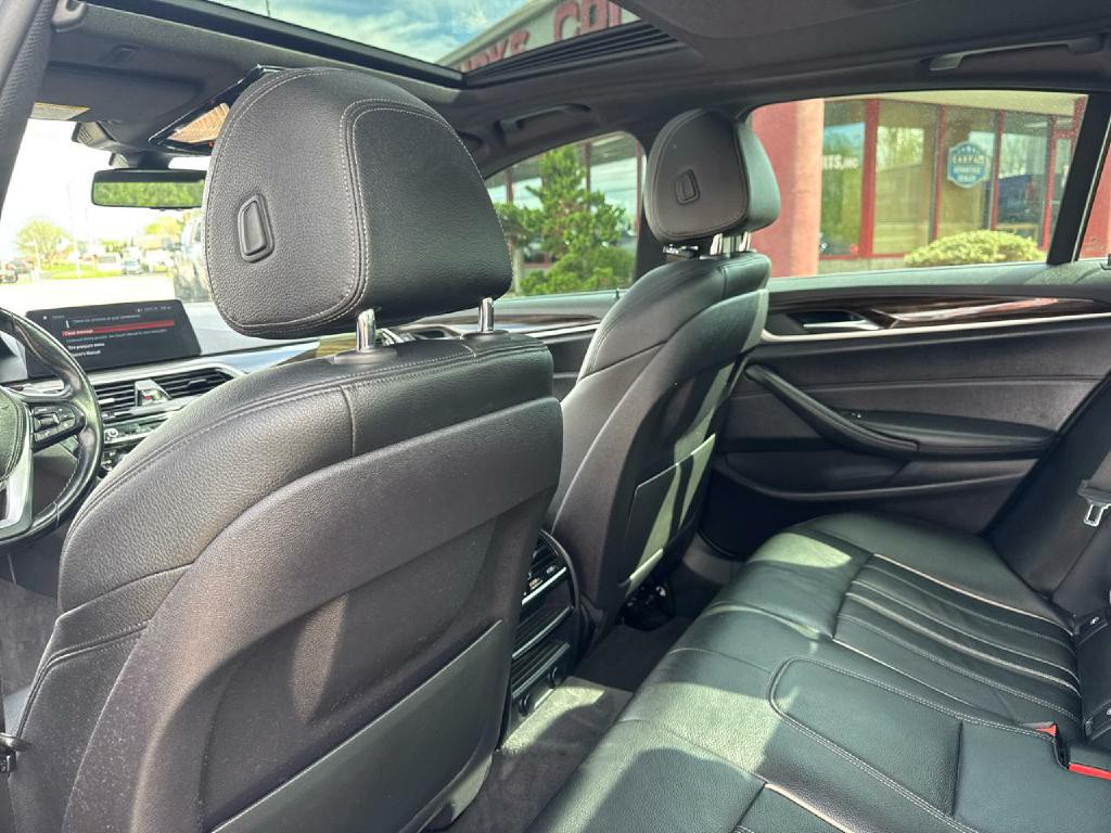 2018 BMW 5 Series Image 15