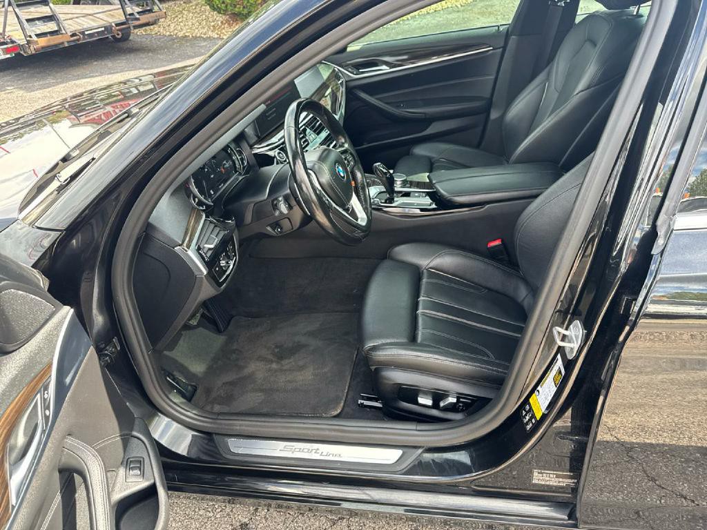 2018 BMW 5 Series Image 19