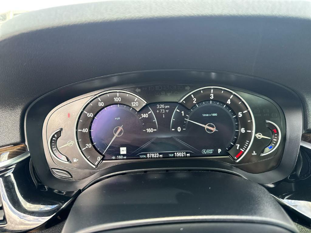 2018 BMW 5 Series Image 23