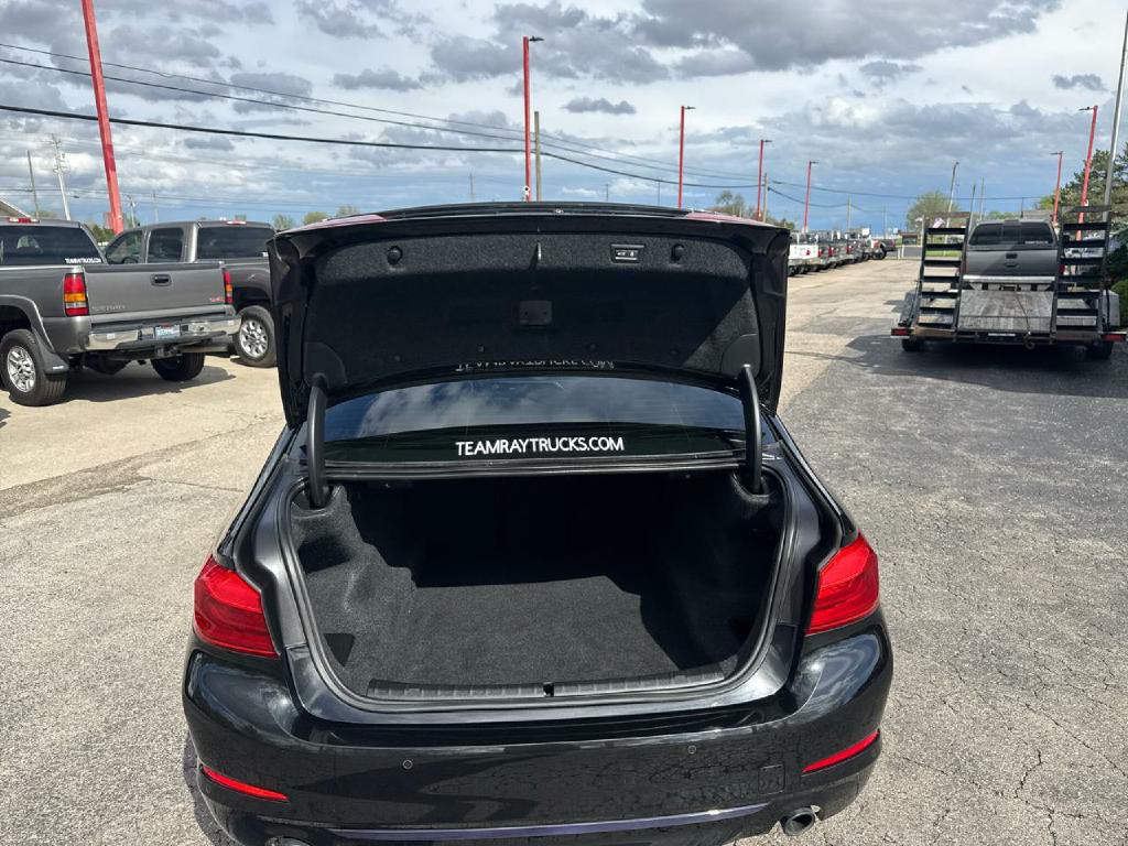 2018 BMW 5 Series Image 29