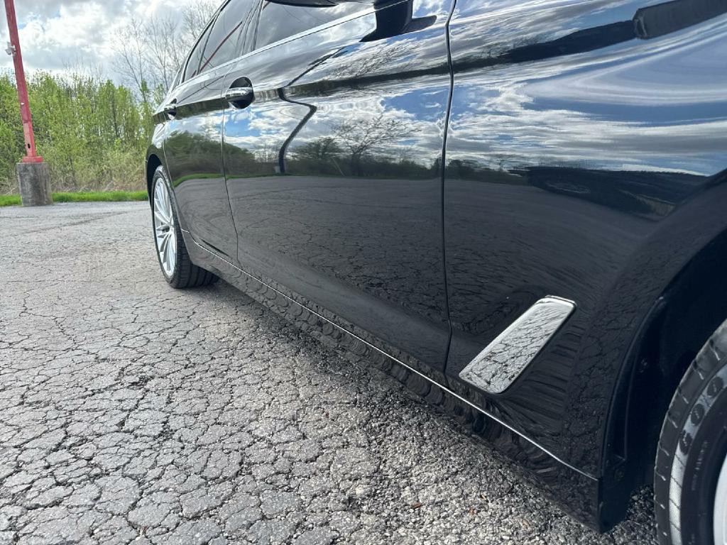 2018 BMW 5 Series Image 44