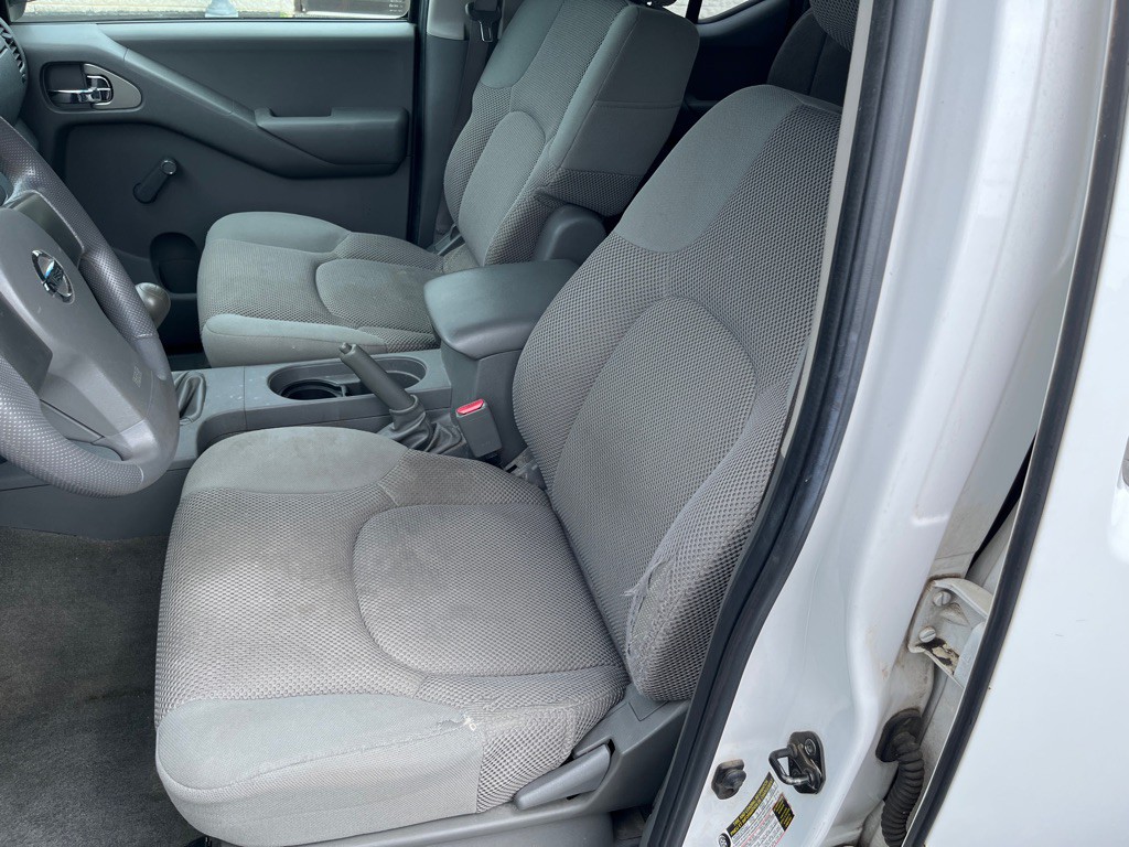 2006 Nissan Frontier Image 16