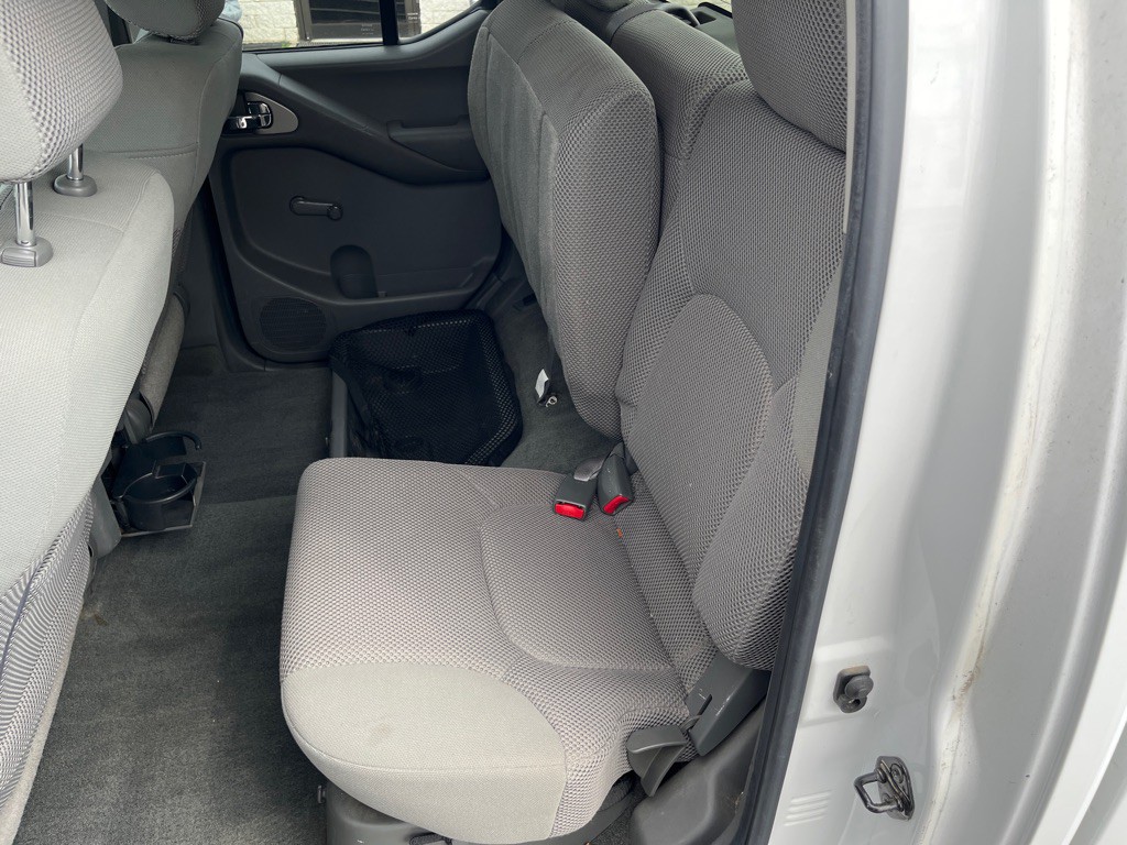2006 Nissan Frontier Image 18