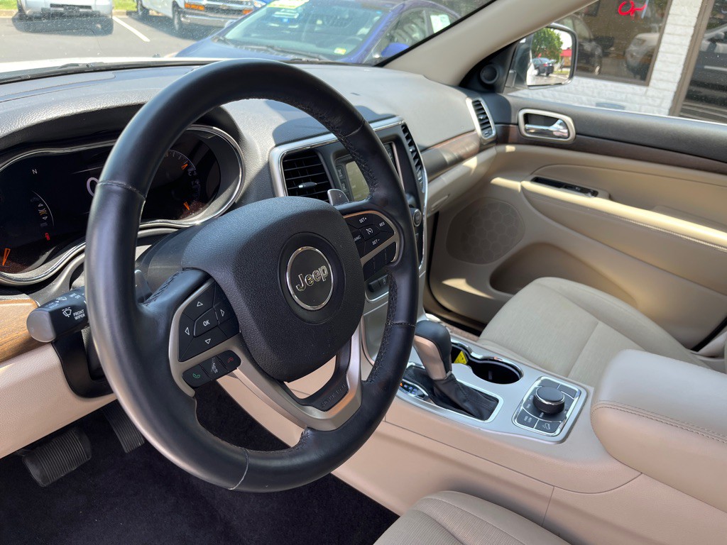 2016 Jeep Grand Cherokee Image 9