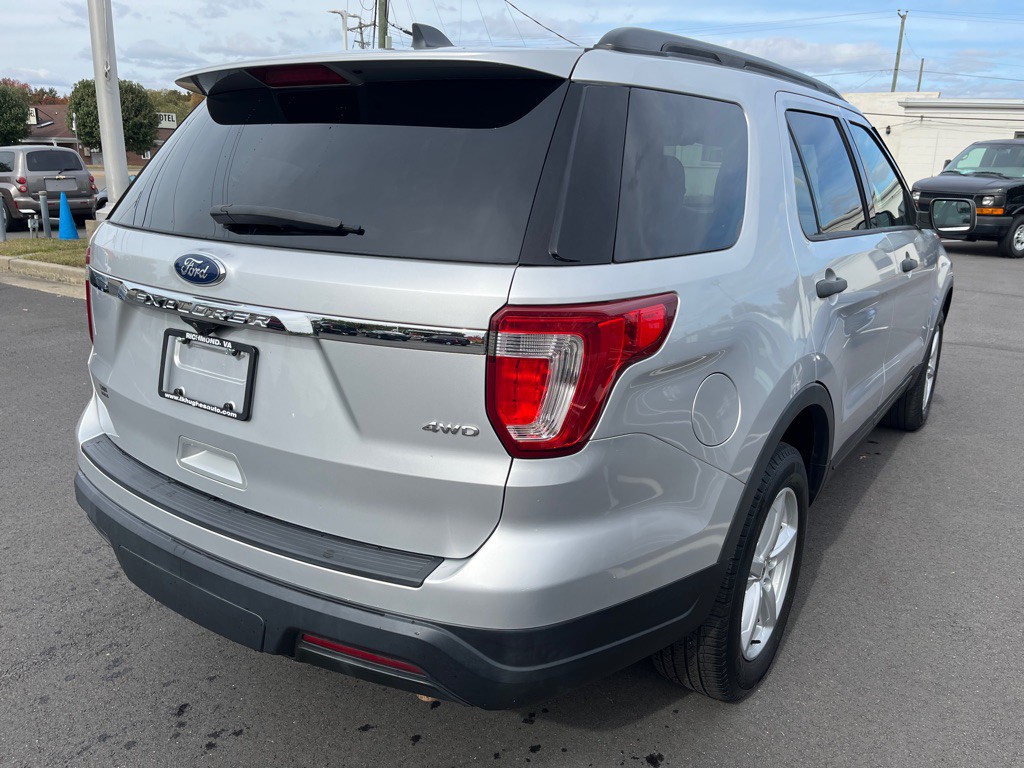 2018 Ford Explorer Image 6