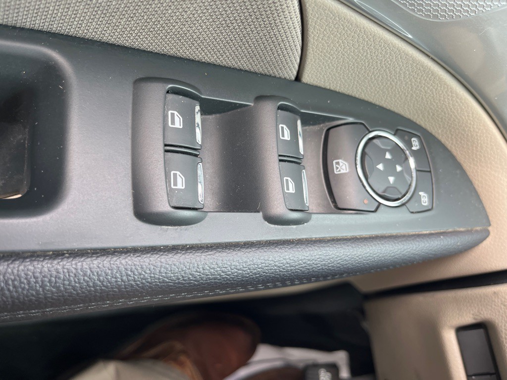 2018 Ford Explorer Image 17