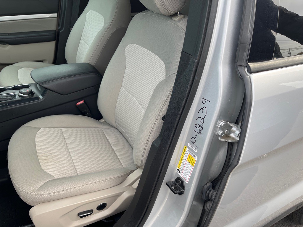 2018 Ford Explorer Image 18