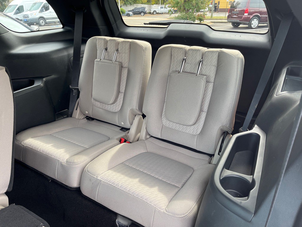 2018 Ford Explorer Image 21