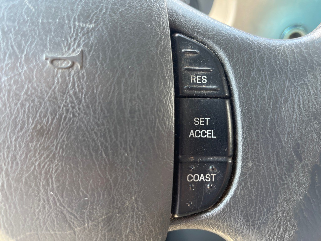 2008 Ford Econoline Image 13