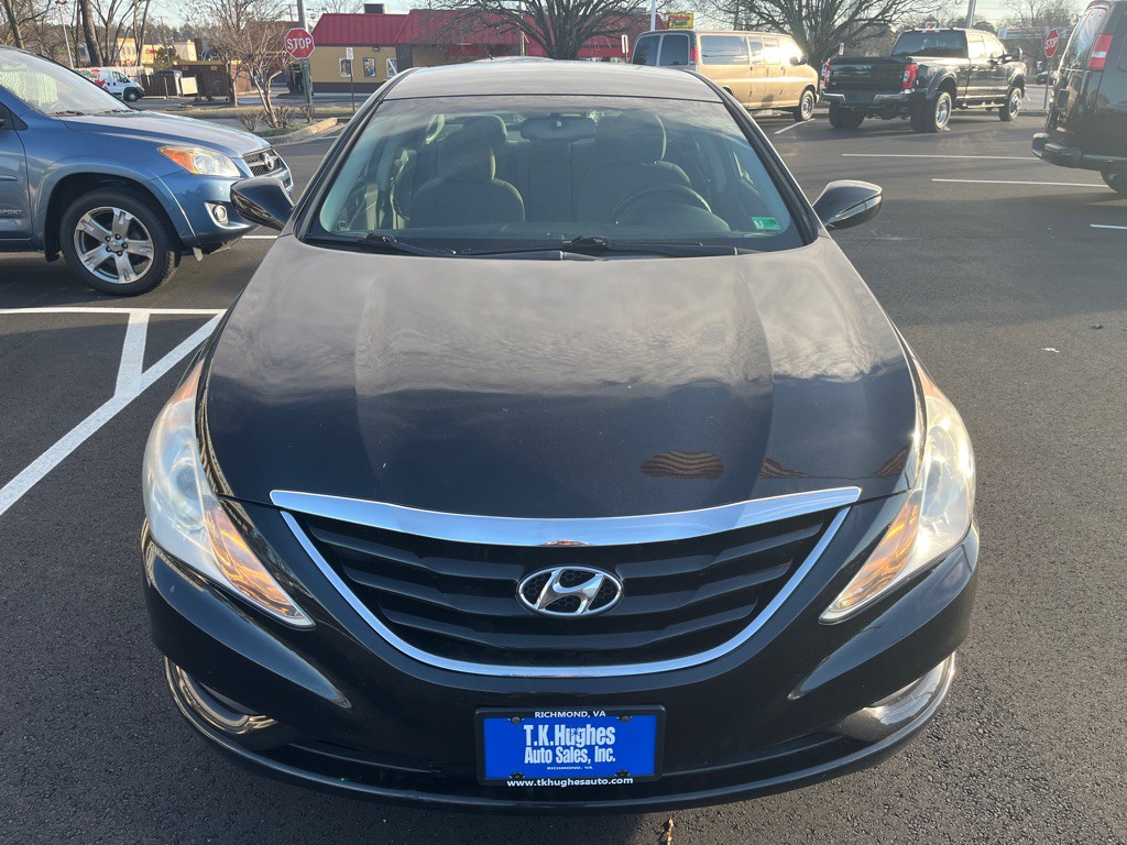 2012 Hyundai Sonata Image 3