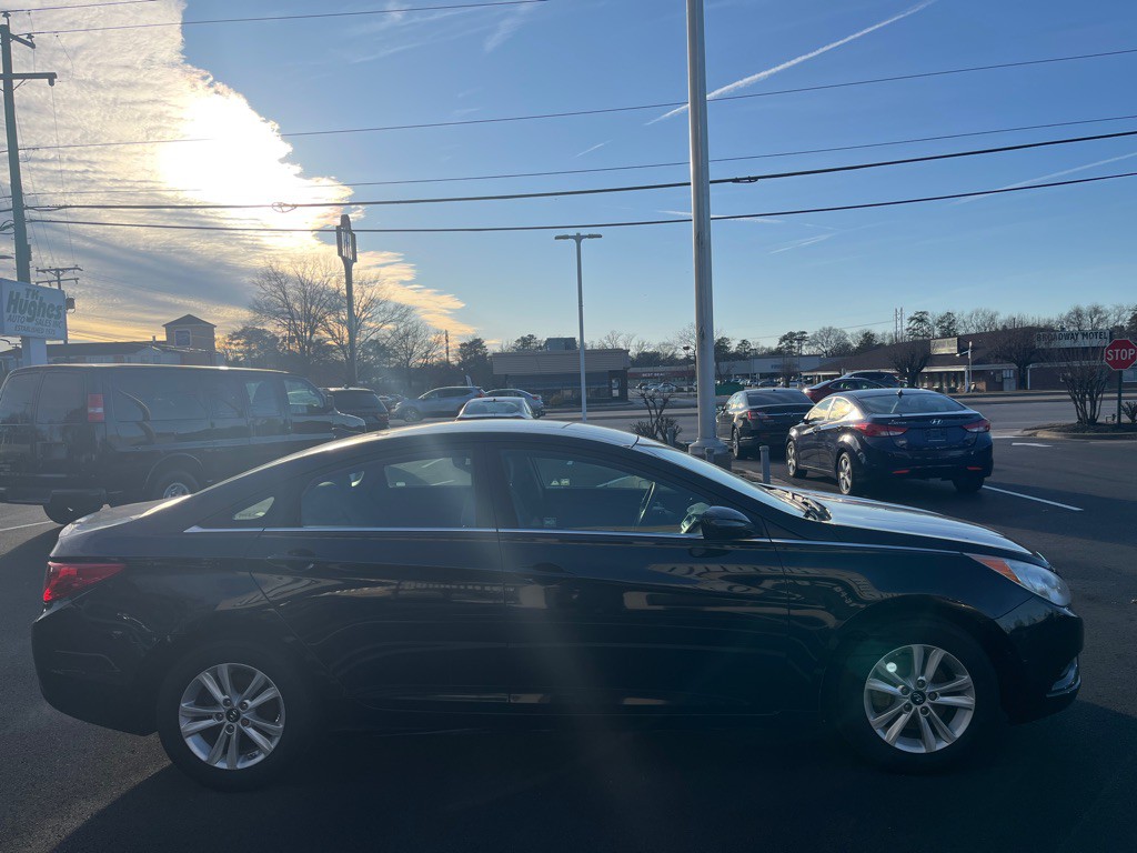 2012 Hyundai Sonata Image 5