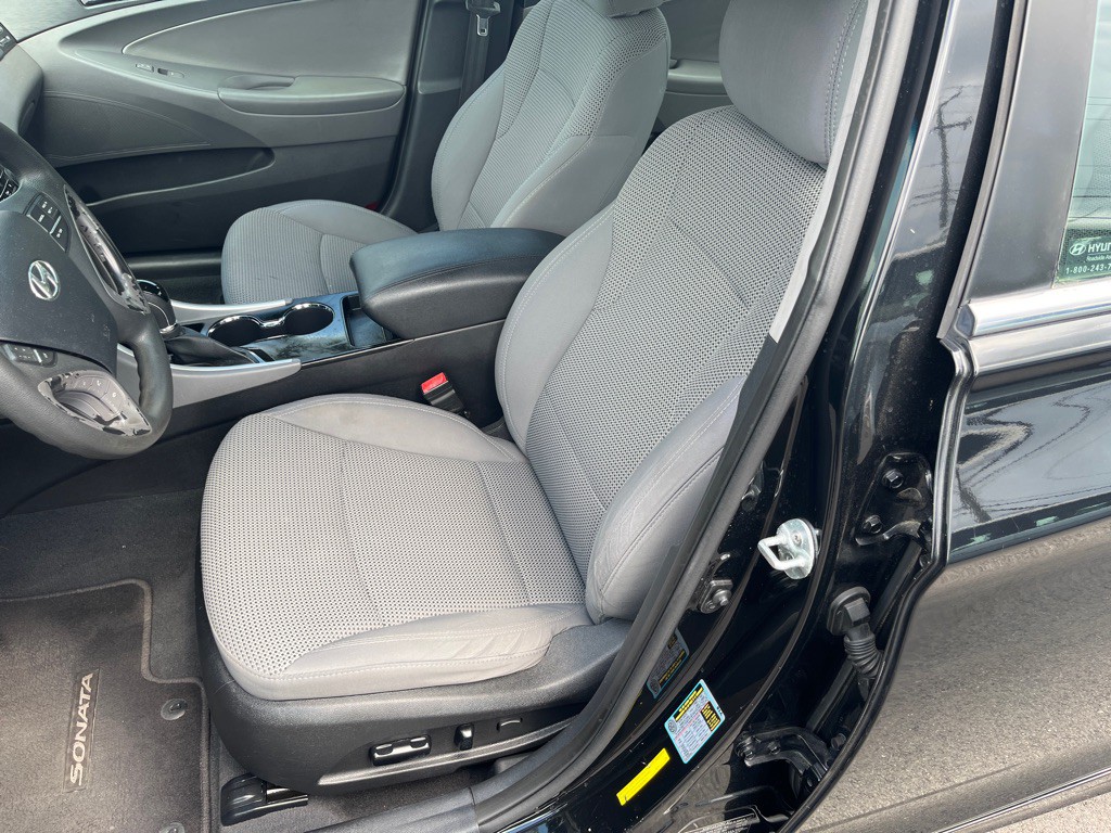 2012 Hyundai Sonata Image 13