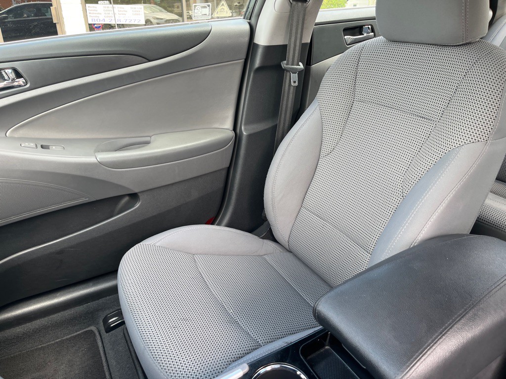 2012 Hyundai Sonata Image 14