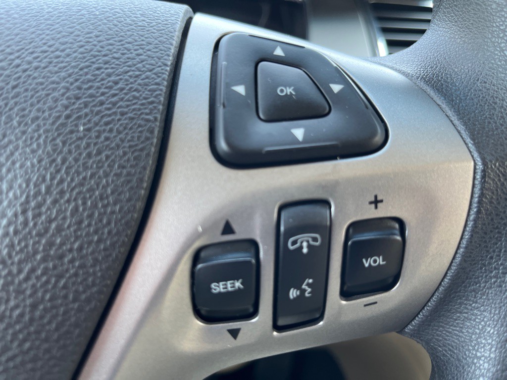 2017 Ford Taurus Image 13