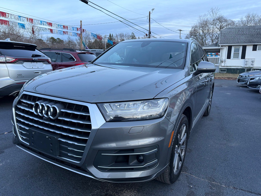 2017 Audi Q7 Image 5