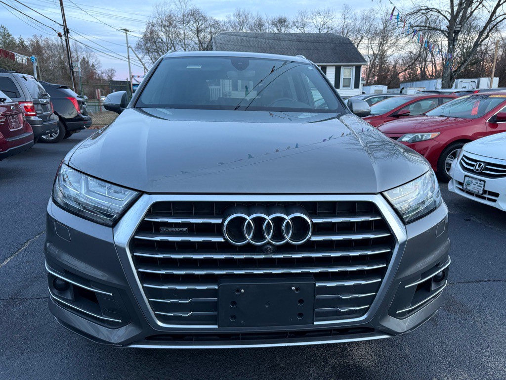 2017 Audi Q7 Image 6