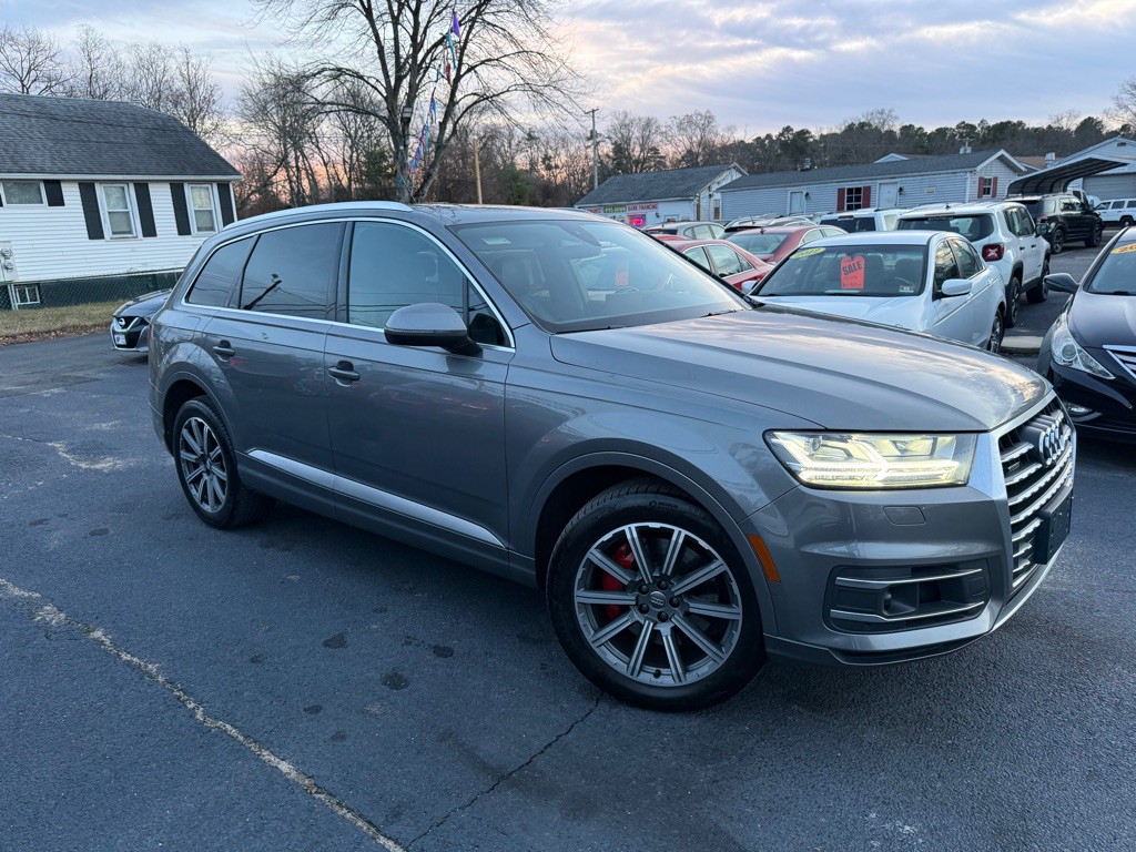 2017 Audi Q7 Image 8