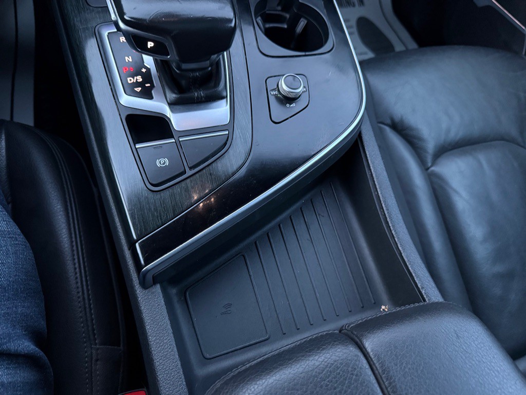 2017 Audi Q7 Image 19